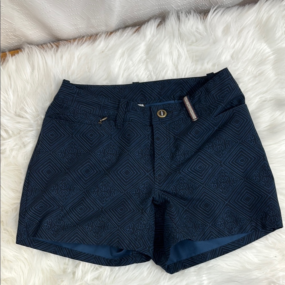 Sherpa Adventure Gear Shorts
